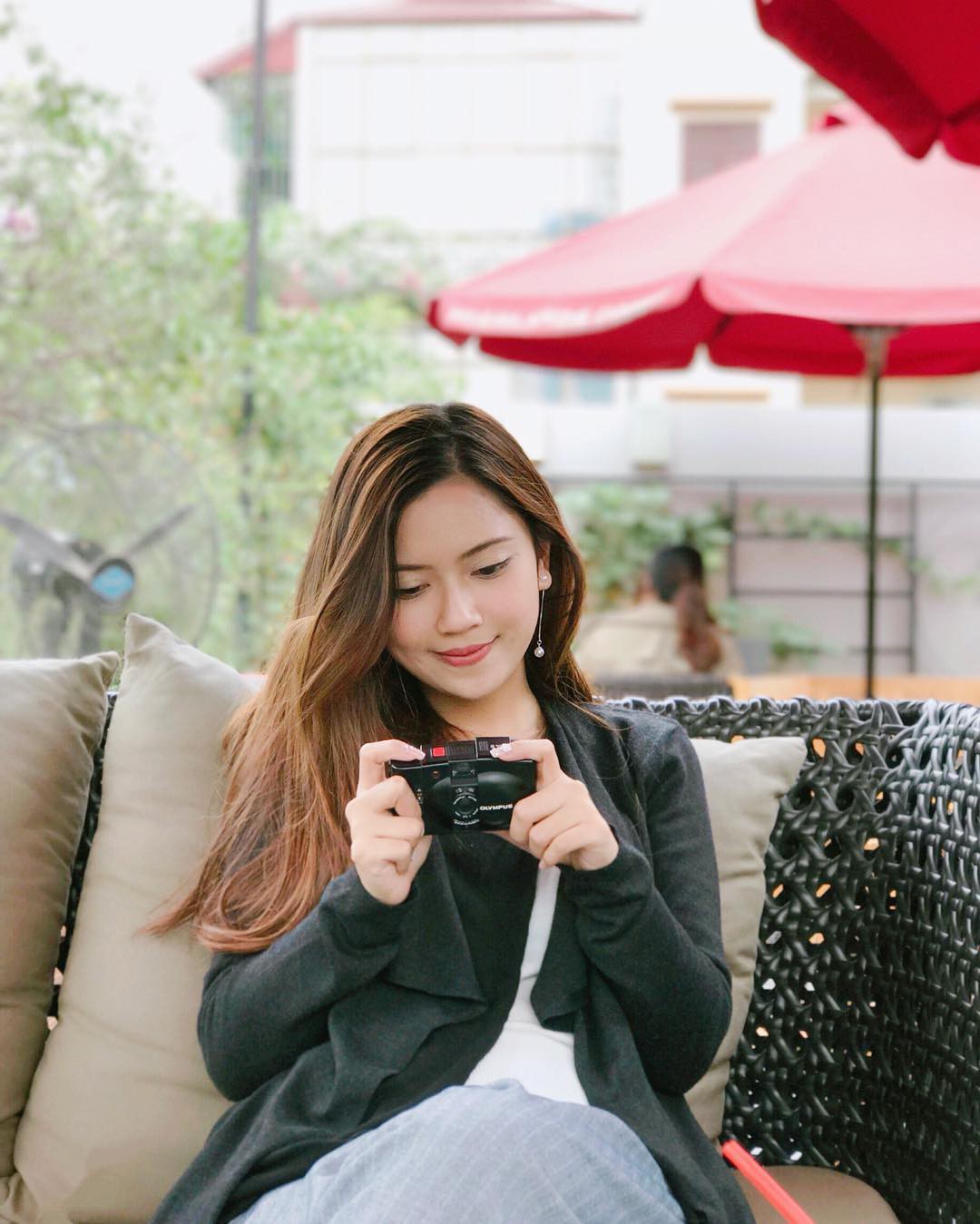 BTV sinh năm 1995 của VTV: Đẹp như nàng thơ, tốt nghiệp trường báo chí London-8