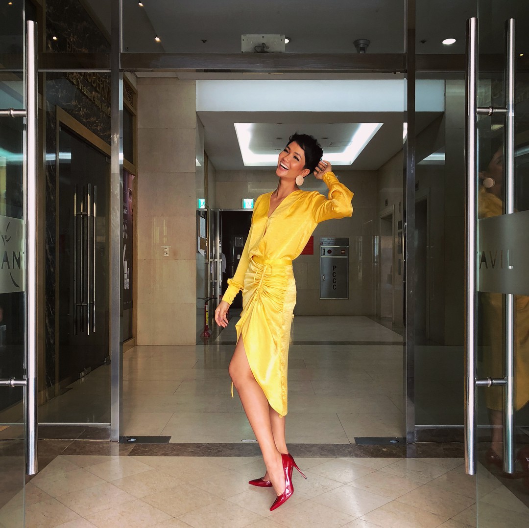 Muốn thành cao thủ mặc đẹp? Bạn hãy nhìn cách H’Hen Niê, Bảo Anh và Ái Phương cùng diện 1 chiếc váy-2