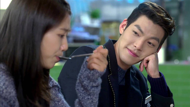 Nhận điện thoại từ người cũ của bạn gái, chàng trai cay đắng để đám cưới bị hoãn vô thời hạn-1