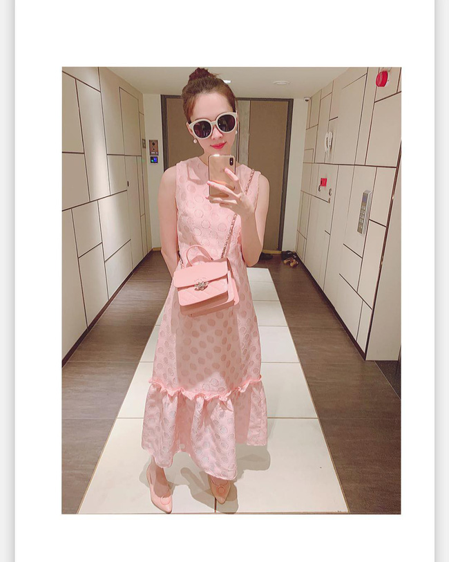 Diện cả bộ hồng từ đầu đến chân, HH Đặng Thu Thảo trót tiết lộ bí mật về chiếc váy mà cô đang mặc-1