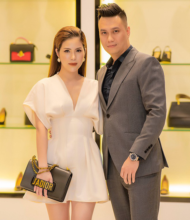 5 lần 7 lượt mang chuyện hạnh phúc hôn nhân ra để gây chú ý, Việt Anh - Hương Trần định thử thách người hâm mộ đến cỡ nào?-6