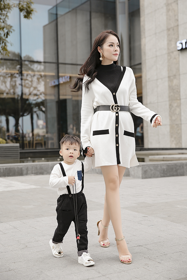 Dương Cẩm Lynh cùng con trai chụp bộ ảnh nhân dịp sinh nhật bé tròn hai tuổi-5