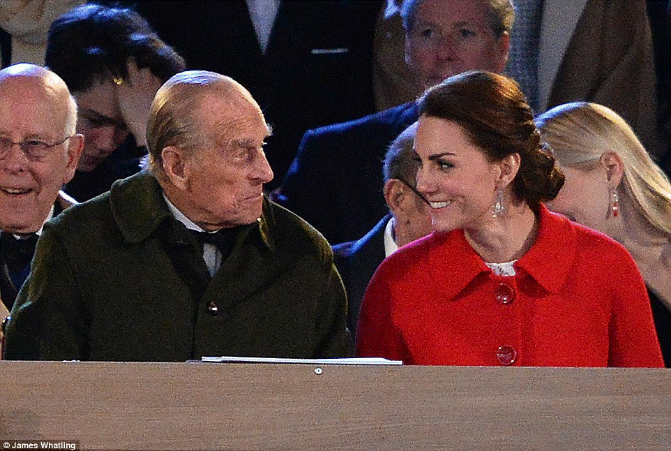 Mối quan hệ đặc biệt giữa Công nương Kate với thành viên quyền lực nhất nhì Hoàng gia Anh này khiến bà Camilla vừa ngưỡng mộ vừa ghen tị-2