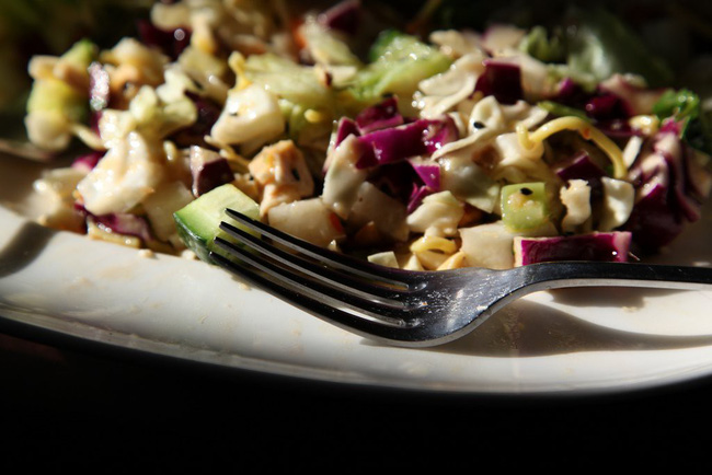 Mẹ trẻ có tư tưởng tiến bộ: Dạy con trai làm một việc mà trước nay ai cũng nghĩ chỉ dành cho con gái-8