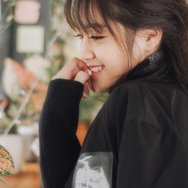 Nữ sinh học viện hàng không xinh đẹp và tài năng như thế nào?-5