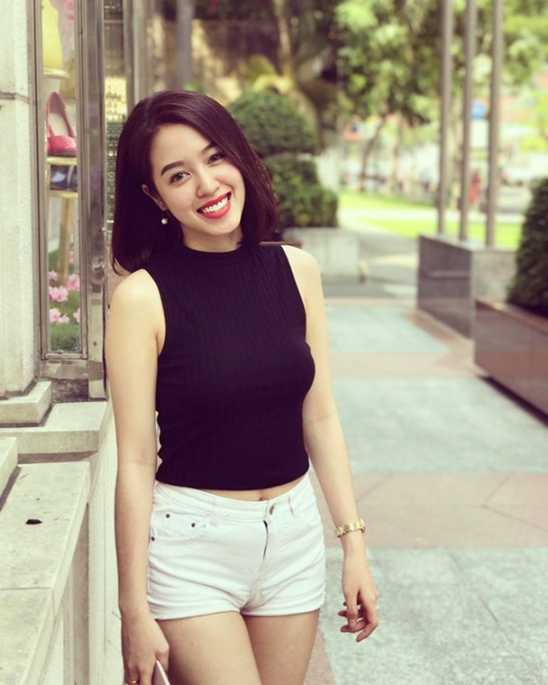 Nữ sinh học viện hàng không xinh đẹp và tài năng như thế nào?-8