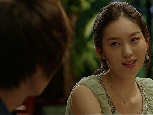 Vợ giảm ham muốn trong khi chị trưởng phòng lại quá nhiệt tình à ơi