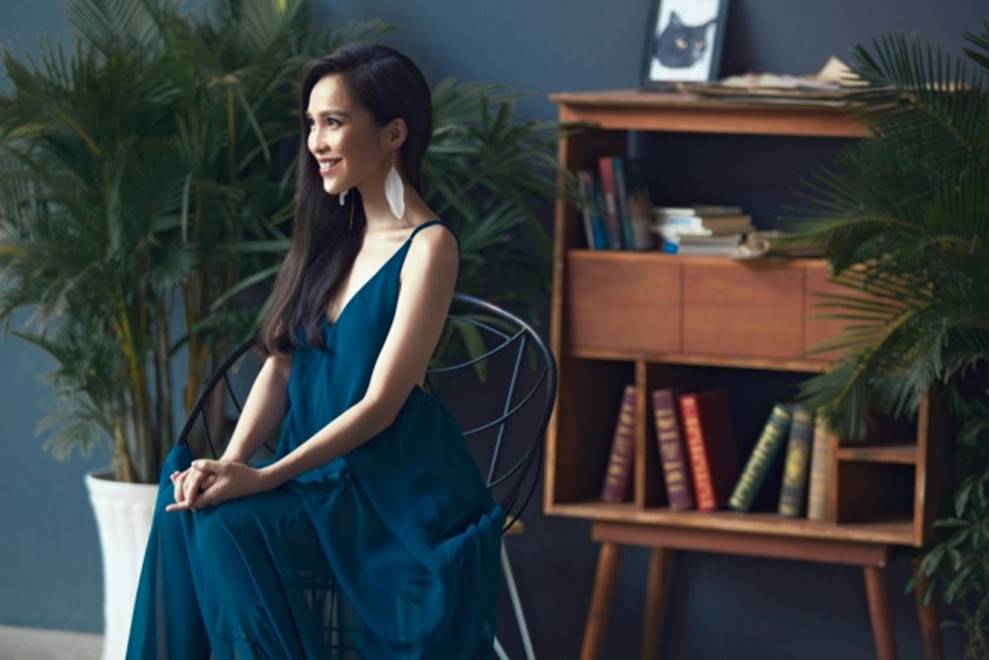 Đã bước sang hàng U40, Hiền Thục vẫn trẻ trung và thanh xuân hơn gái 18-8