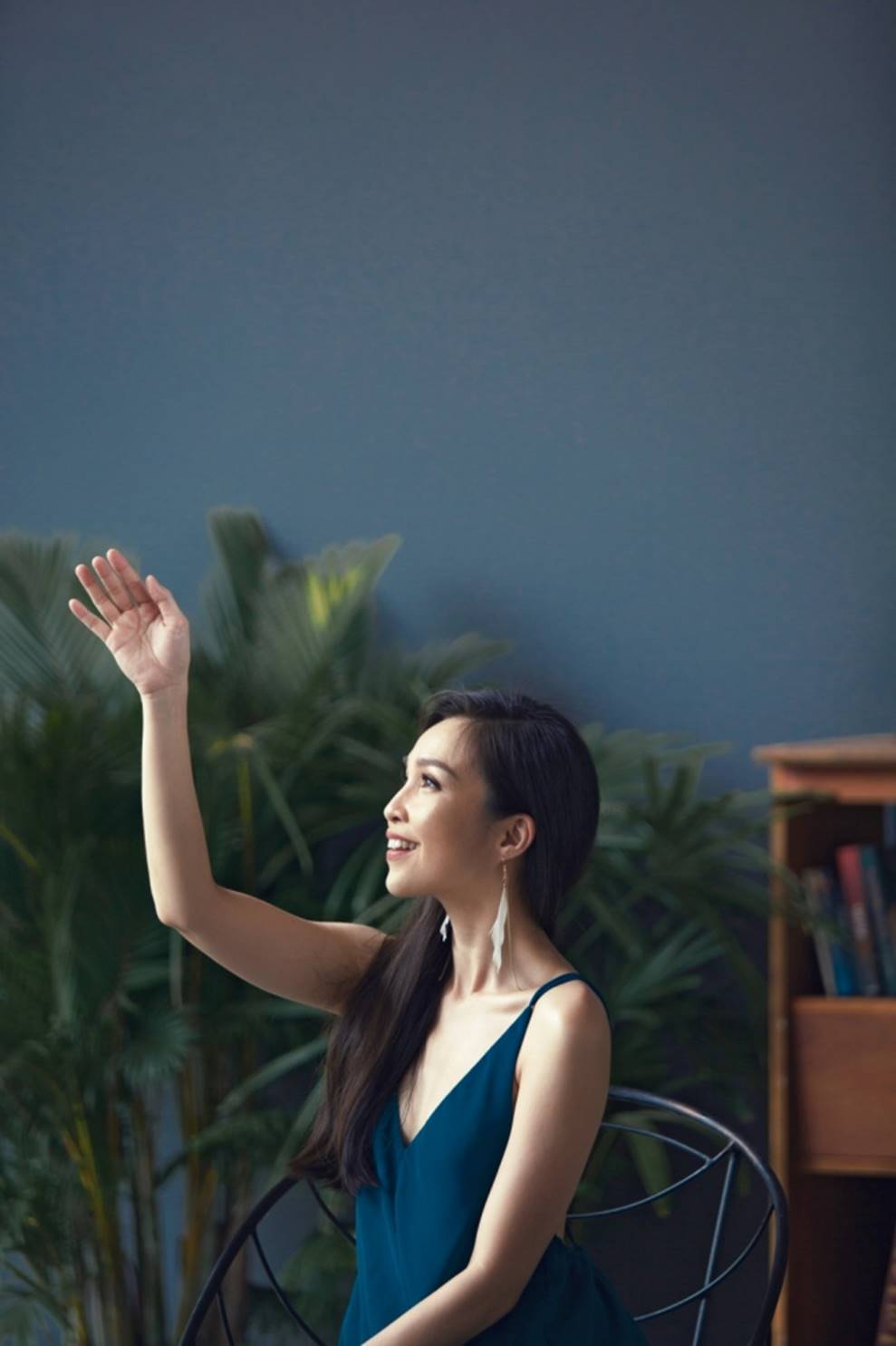 Đã bước sang hàng U40, Hiền Thục vẫn trẻ trung và thanh xuân hơn gái 18-9