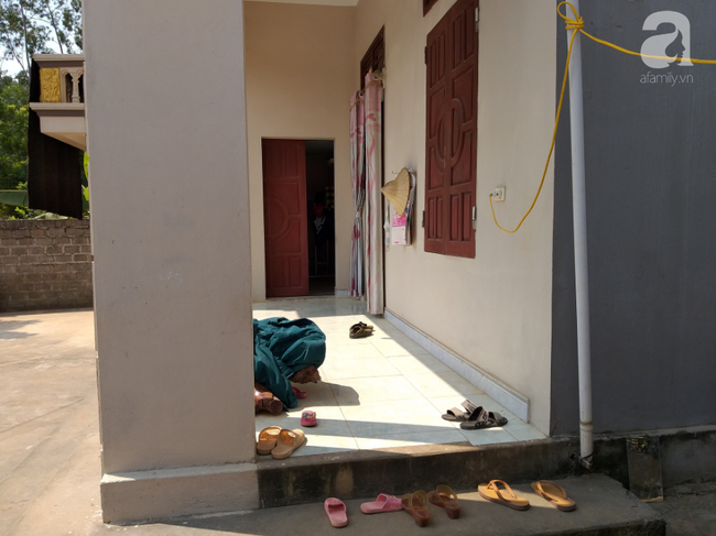 Người mẹ thuật lại giây phút bủn rủn nghe con gái 6 tuổi kể bị thiếu niên hàng xóm cưỡng hiếp-2