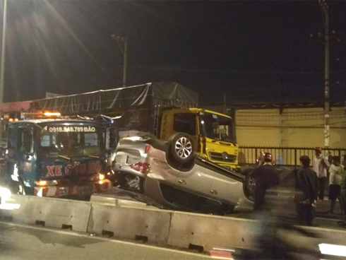 Nổ gas ở chung cư 12 tầng, hàng trăm người hoảng loạn-3