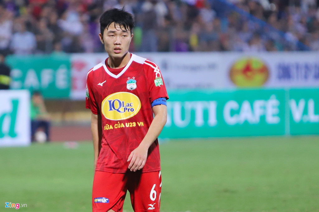 Bầu Đức và cái giá phải trả cho người tiên phong-1