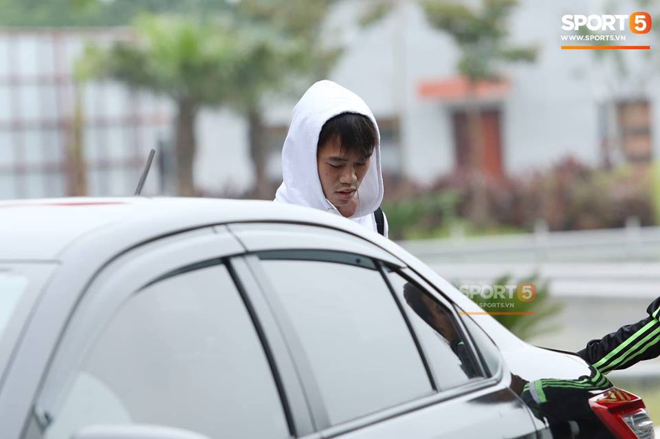 Văn Toàn diện hàng hiệu chuẩn rich kid trong ngày hội quân cùng đội tuyển Việt Nam-1