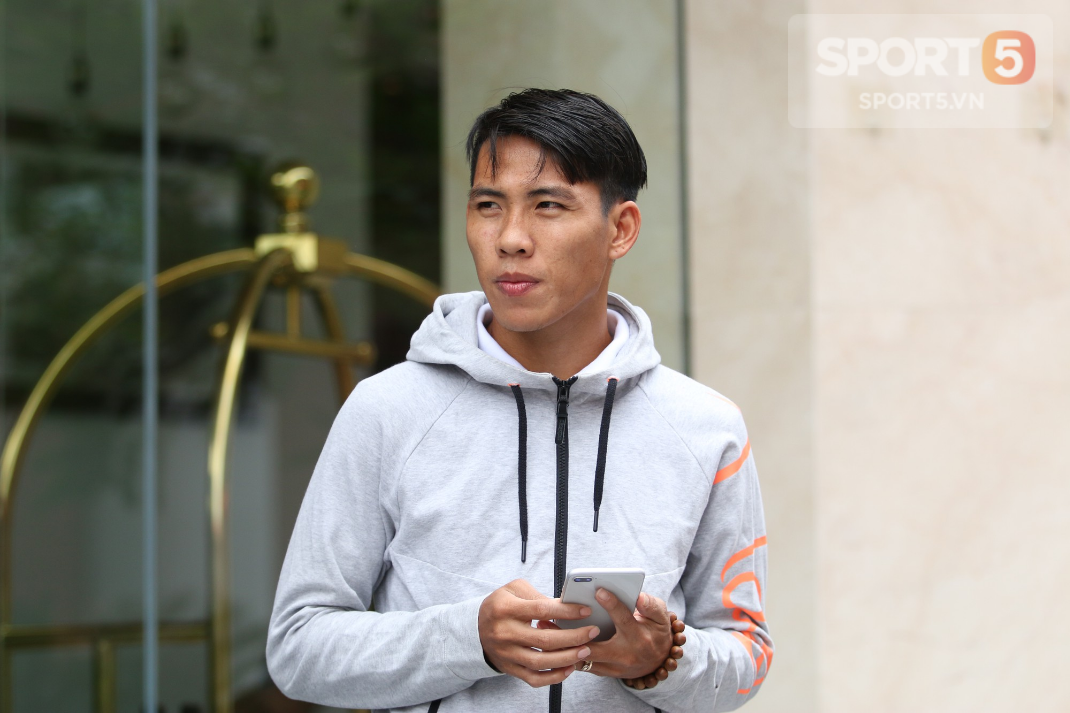 Văn Toàn diện hàng hiệu chuẩn rich kid trong ngày hội quân cùng đội tuyển Việt Nam-7