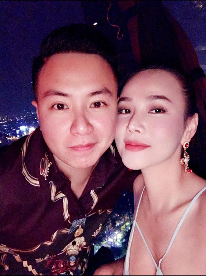 Sau chia tay bạn trai kém 12 tuổi, Dương Yến Ngọc muốn tìm đại gia lo cho mẹ con cô-1