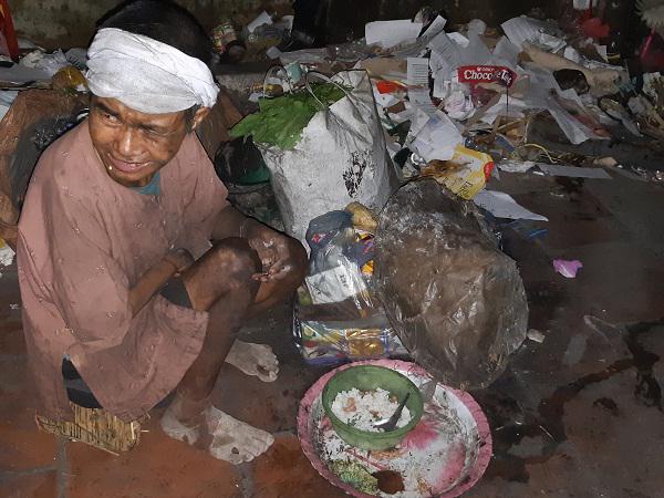 Bữa tối của Hồng và nỗi lòng mẹ già mong một lần nhìn thấy con gái trước khi nhắm mắt-11