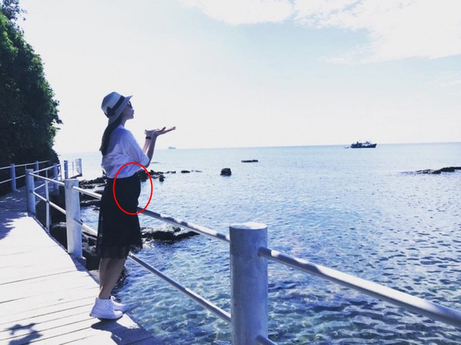 Vừa phủ nhận chuyện mang thai nhưng hình ảnh Hoa hậu Phạm Hương với vòng 2 lớn thế này thật khó nghĩ-2