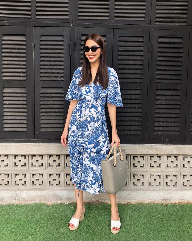 Street style sao Việt: Thanh Hằng - Minh Hằng chất chơi đẹp cả đôi, Hà Tăng tối giản vẫn thần thái-1