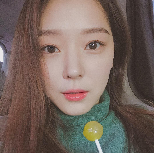 3 dấu hiệu cho thấy da mặt đang thiếu độ ẩm trầm trọng và những lưu ý để cấp cứu” cho làn da-5