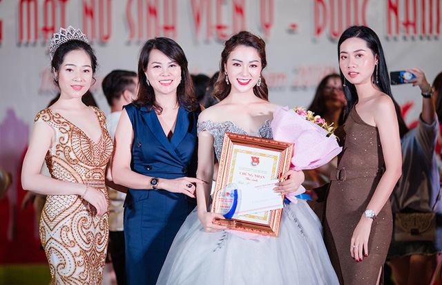 Tân Hoa khôi có đôi mắt biết nói” của ĐH Y Dược Thái Nguyên-3