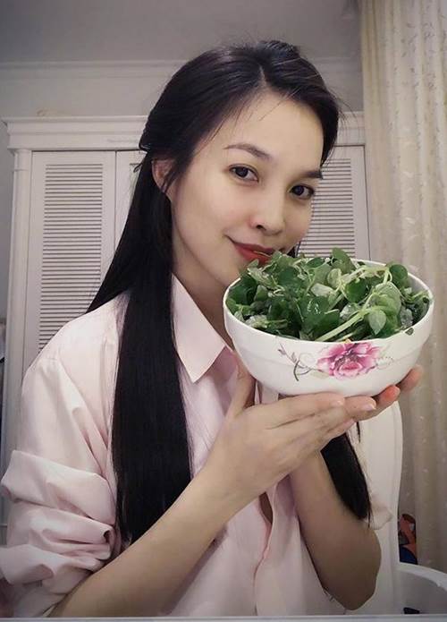 Bảng vàng các mỹ nhân hack tuổi số 1 Vbiz chính thức gọi tên Hiền Thục-5