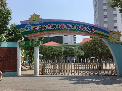 Trường mầm non thông báo cho trẻ nghỉ học nếu cha mẹ đóng tiền muộn