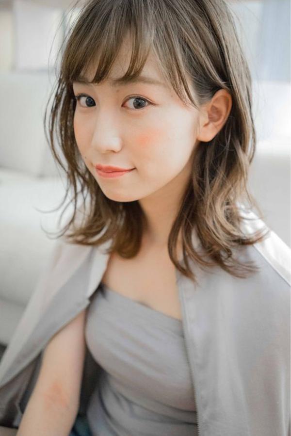 Chỉ cần để những kiểu tóc này thì mặt béo, mặt vuông, mặt dài cũng lên đời nhan sắc-6