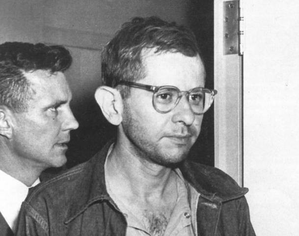 Cái bẫy danh vọng của gã nhiếp ảnh gia sát nhân có sở thích chụp ảnh nạn nhân-2