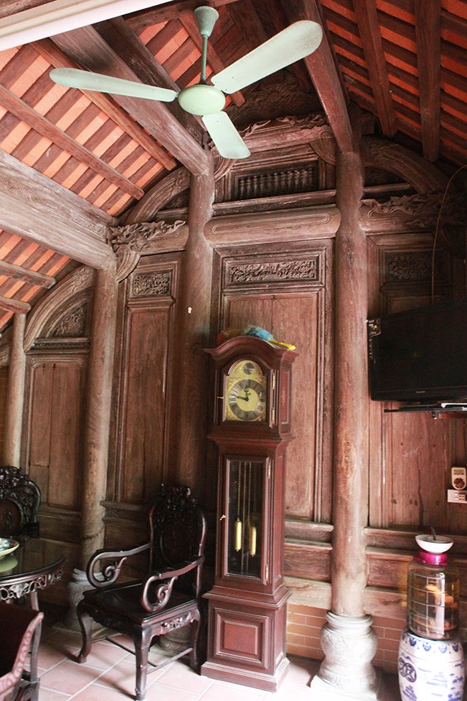 Căn nhà gỗ sưa đỏ được trả giá trăm tỷ, chủ nhân vẫn không bán-9