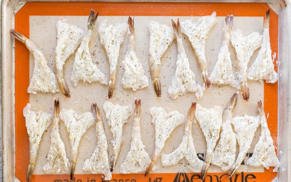 Món ngon cuối tuần: Tôm nướng phô mai thơm lừng béo ngậy-2