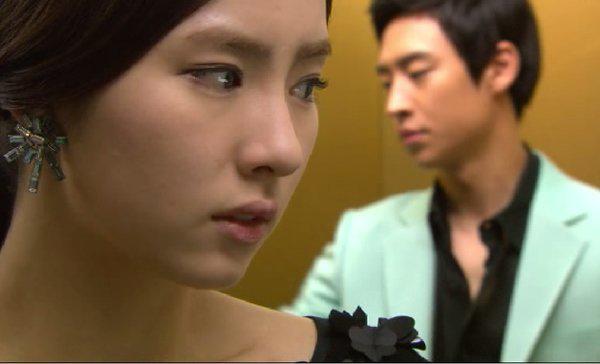 Mạng xã hội xôn xao chuyện người vợ kể về màn tăng ca” gây sốc của chồng-2