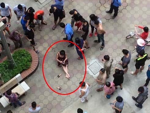 Người phụ nữ bị bắn 2 phát súng nghi do mâu thuẫn vợ chồng tại chung cư-6