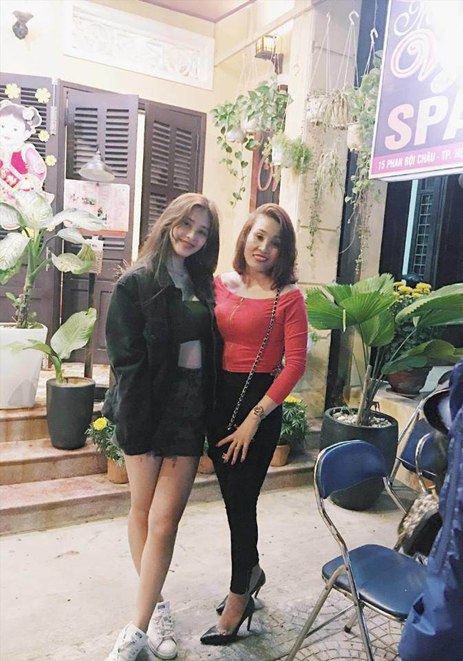 Là Hoa hậu nhưng Trần Tiểu Vy vẫn một mực trung thành với món đồ từ thời còn là nữ sinh này-6