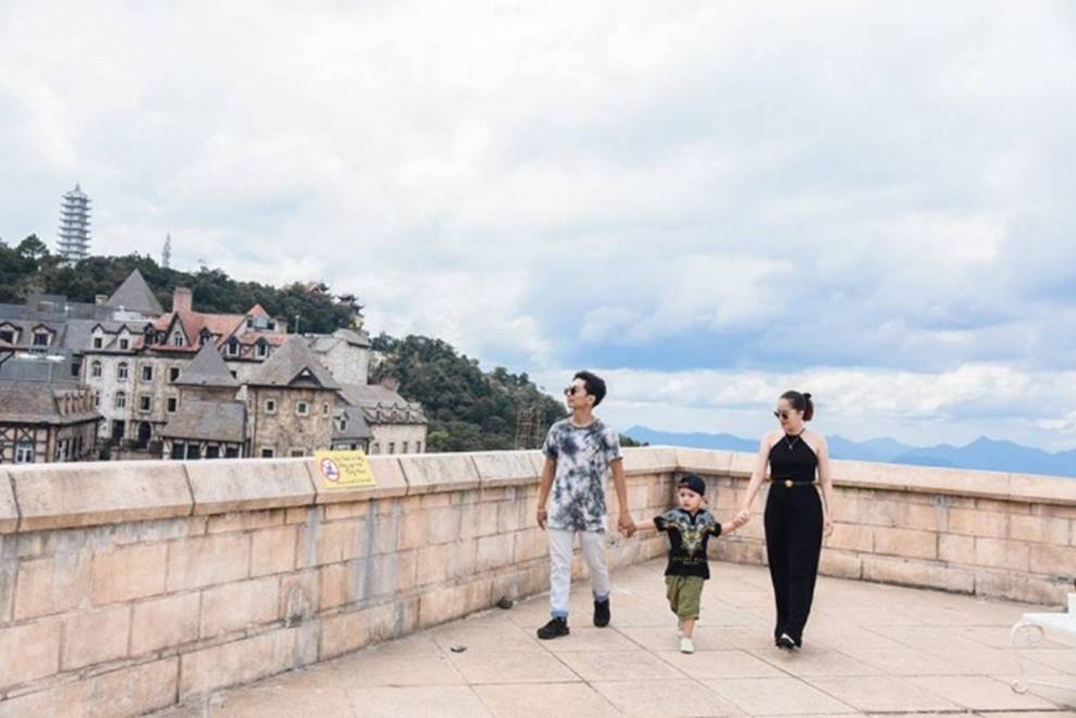 Khánh Thi - Phan Hiển tình bể bình trong loạt ảnh du lịch Đà Nẵng và Hội An-10