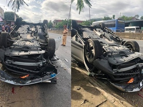 Phó giám đốc Sở TN&MT Đà Nẵng đâm xe lật ngửa, vợ tử vong