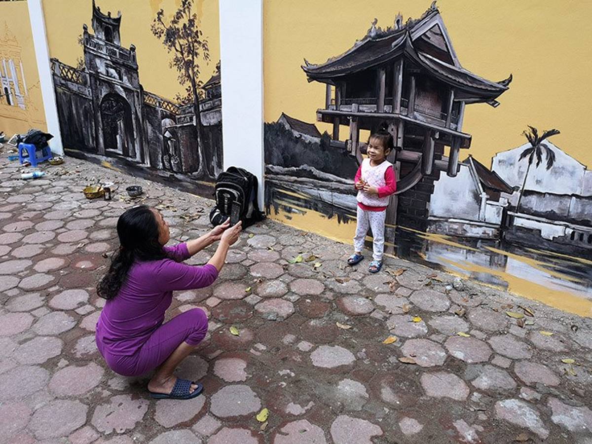 Bất ngờ với tường bao nhà trường thu hút check in-12