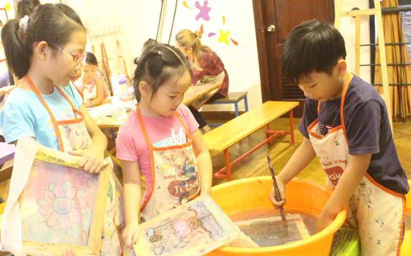 Mong cha mẹ đừng..sờ vào bài của trẻ”-1