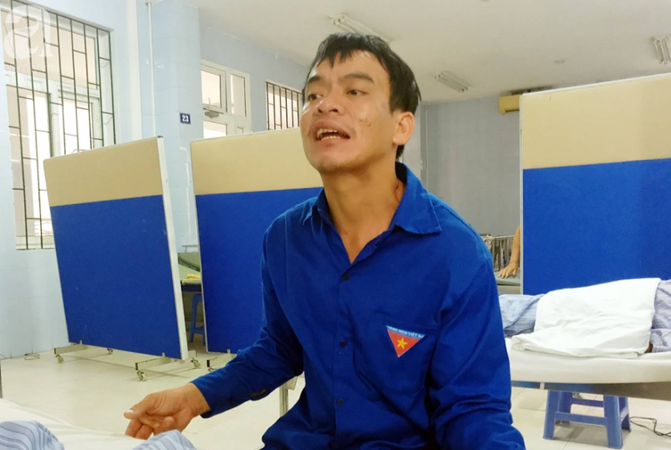Nam Định: Chàng trai trẻ tàn tật khóc tuyệt vọng khi vợ hơn gần 10 tuổi lên cơn đau tim mà không tiền chạy chữa-2