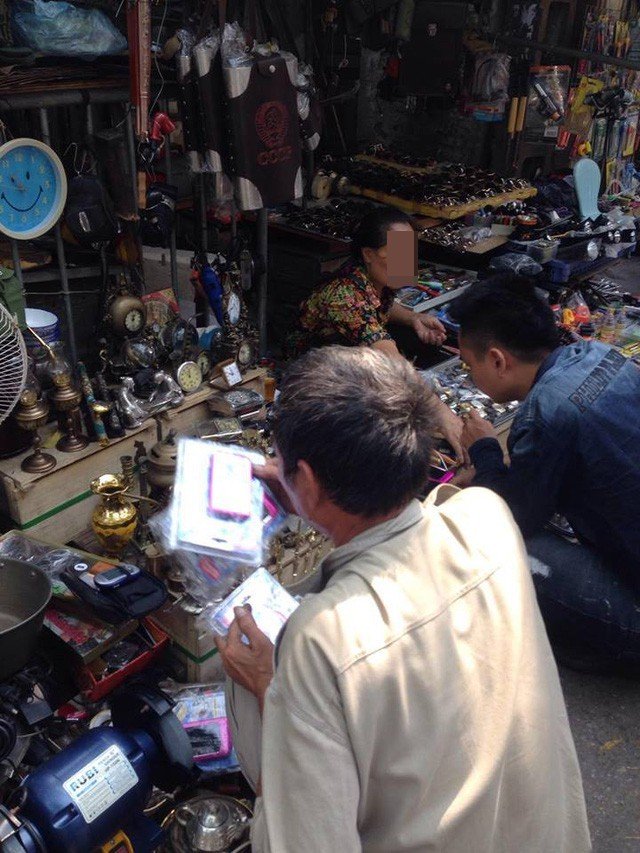 Tiết lộ về những quy tắc ngầm” của tiểu thương chợ Giời phố Huế-2