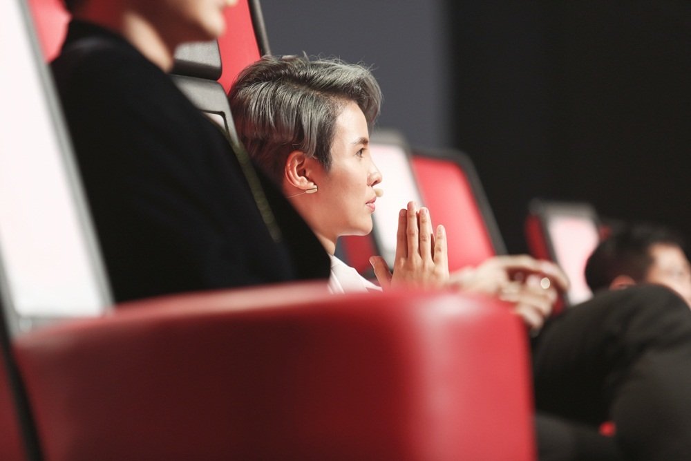 Cậu bé 12 tuổi hát Opera khiến HLV Giọng hát Việt nhí ‘đứng hình’-5