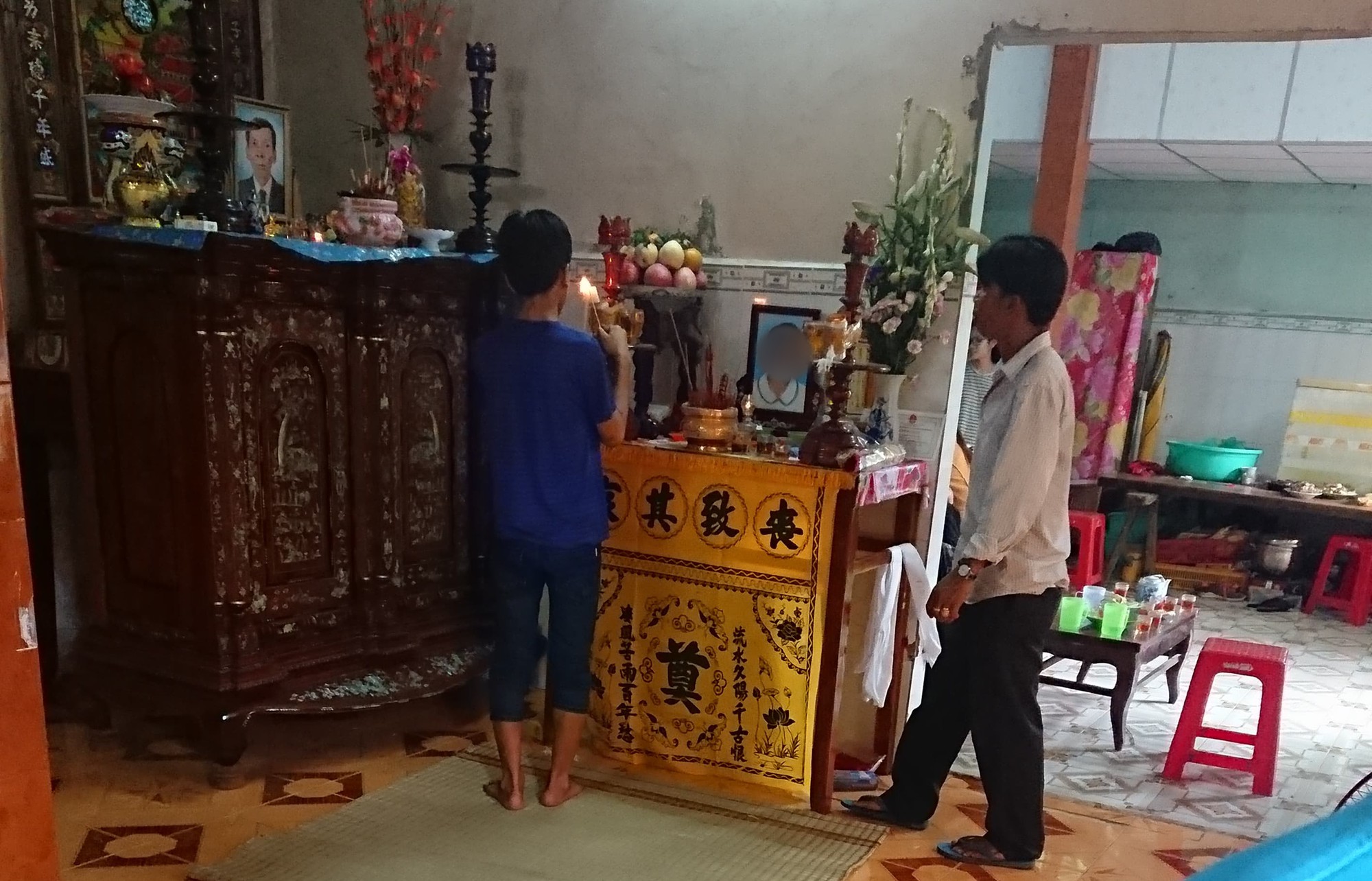 Tang thương nối tiếp trong vụ 2 học sinh tử vong vì dây điện rơi trúng: Ông ngoại qua đời khi hay tin dữ, đám hỏi chị gái thành lễ tang em trai-4