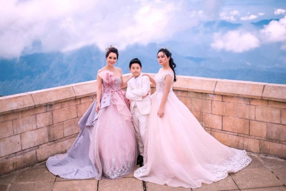 Mai Thu Huyền hóa công chúa lung linh giữa trời mây Đà Nẵng-5