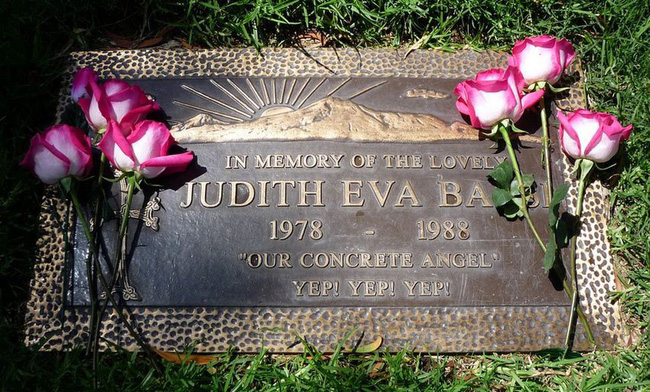 Cái chết thảm của hai mẹ con sao nhí Hollywood lừng lẫy và sự thật về tên ác quỷ đội lốt người cha hoàn hảo-10