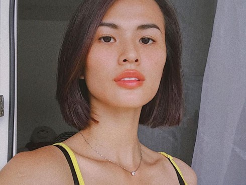 Chia sẻ bí kíp uống mỹ phẩm để đẹp như thần tiên tỷ tỷ, Cao Thiên Trang bị 'ném đá' sấp mặt vì quá lố