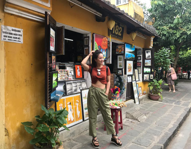 Nhan sắc gợi cảm của vợ Vũ mặt sắt phim Quỳnh búp bê-8