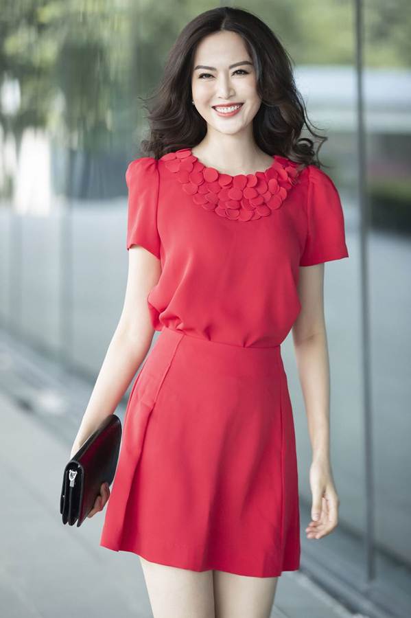 Nhan sắc ngày càng trẻ đẹp của Hoa hậu Thu Thuỷ sau 24 năm đăng quang-1