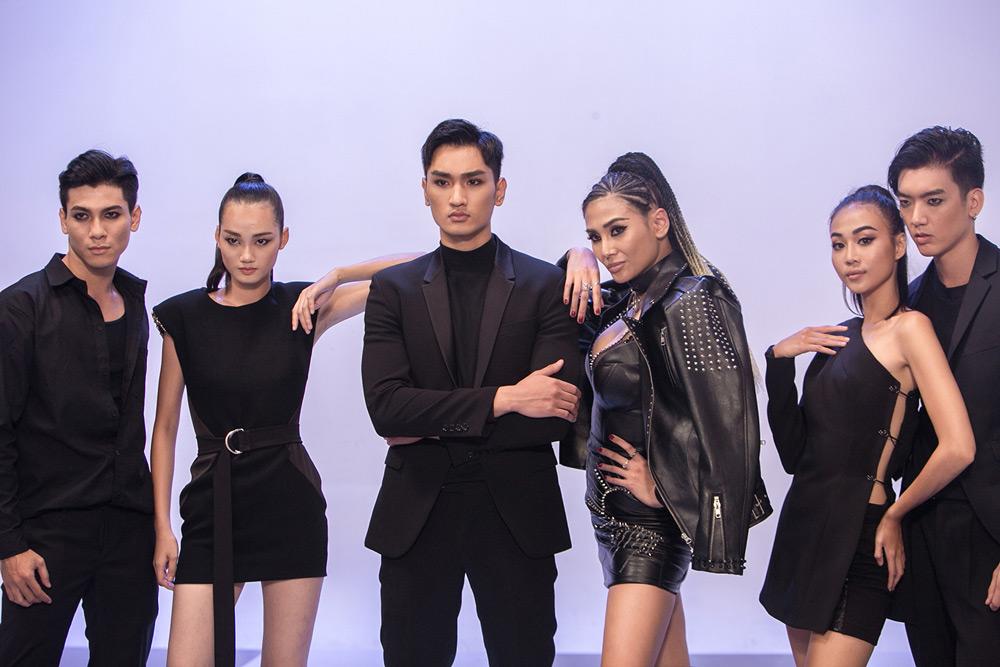 The Face: Bị loại thí sinh, Hoàng Yến không giữ được bình tĩnh, đập bàn, bật khóc trên truyền hình-11