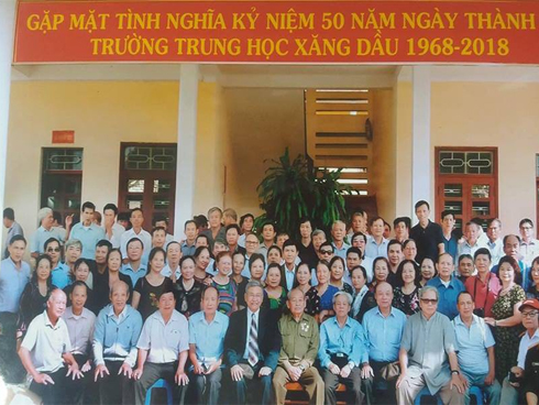 Rủ họp lớp không ai đi, lớp trưởng đích thân đạp xe 1500km, đến thăm nhà từng người-4