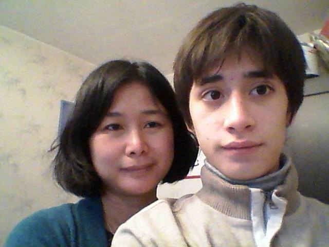 Gia thế quyền lực của MC người Nga điển trai ở VTV4-7