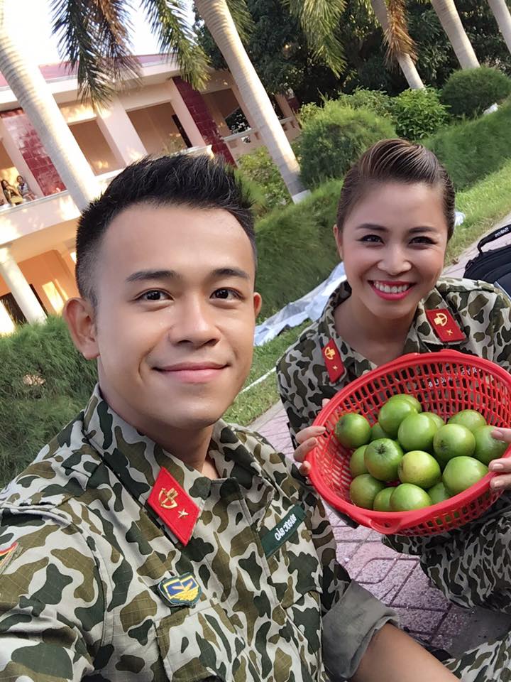 MC Hoàng Linh Chúng tôi là chiến sỹ khoe những mâm cơm đơn vị”, ai nhìn cũng ghen vì thèm-1